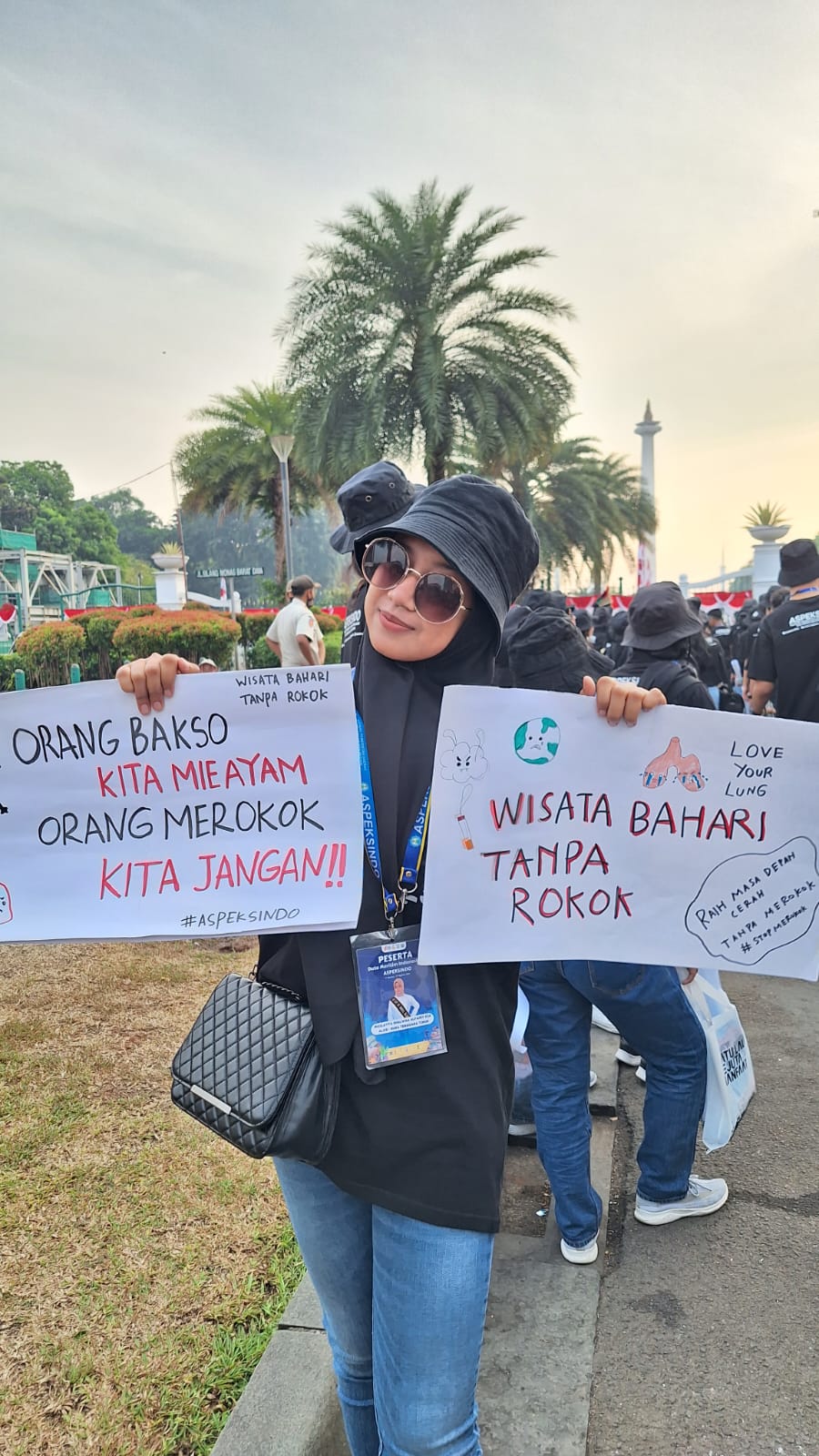 Finalis Duta Maritim indonesia 2023 Asal NTT Ikut Kampanye Kawasan Tanpa Rokok di Monas