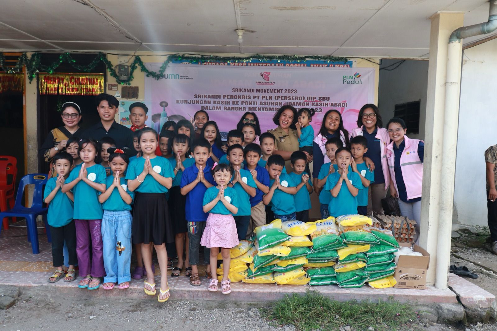 Sambut Natal 2023, Srikandi PLN UIP SBU Berbagi Kasih ke Panti Asuhan di Medan