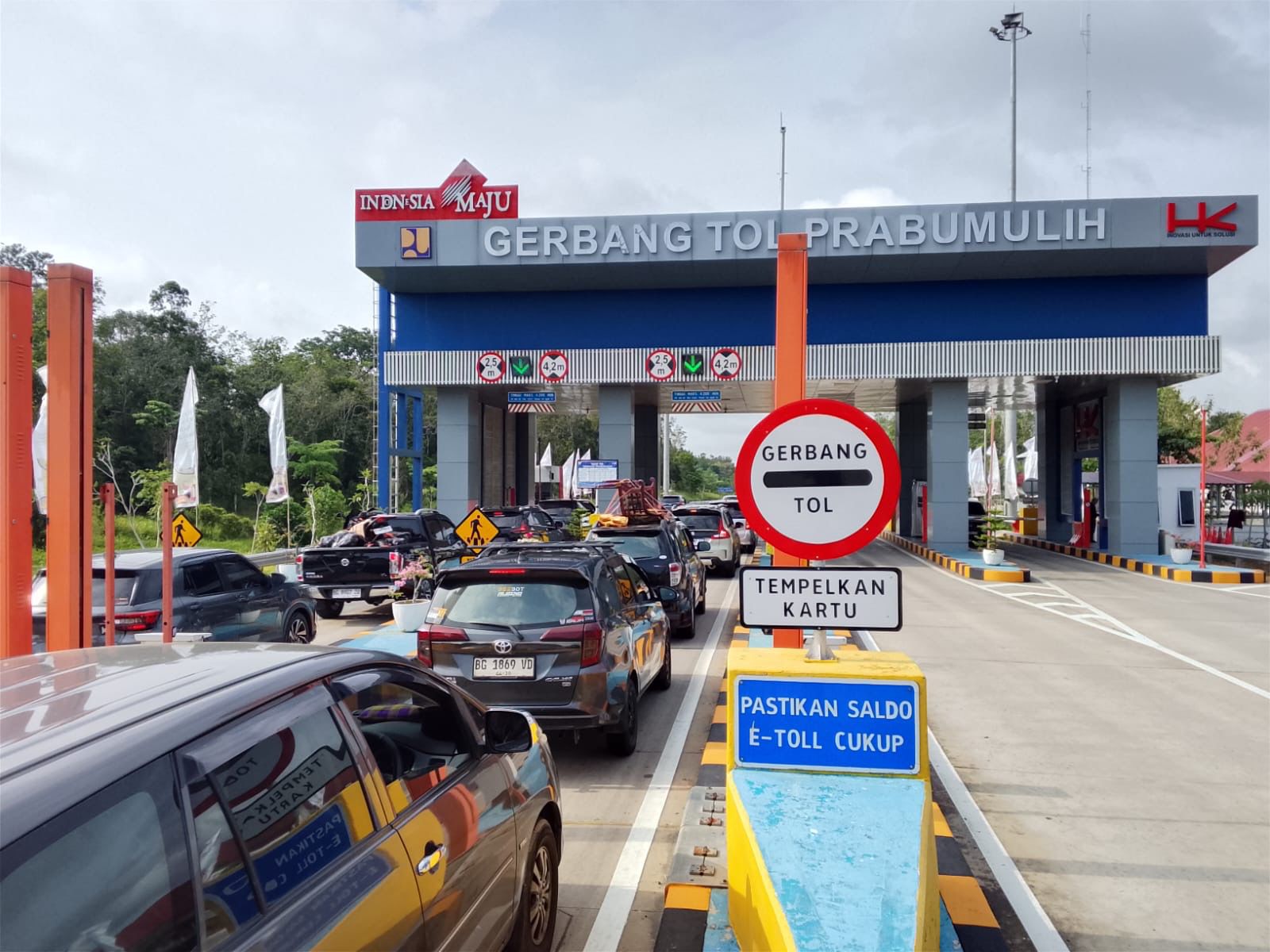 Sudah 247.862 Kendaraan Melintas di JTTS Selama Libur Lebaran 2026, HK Maksimalkan Pelayanan 