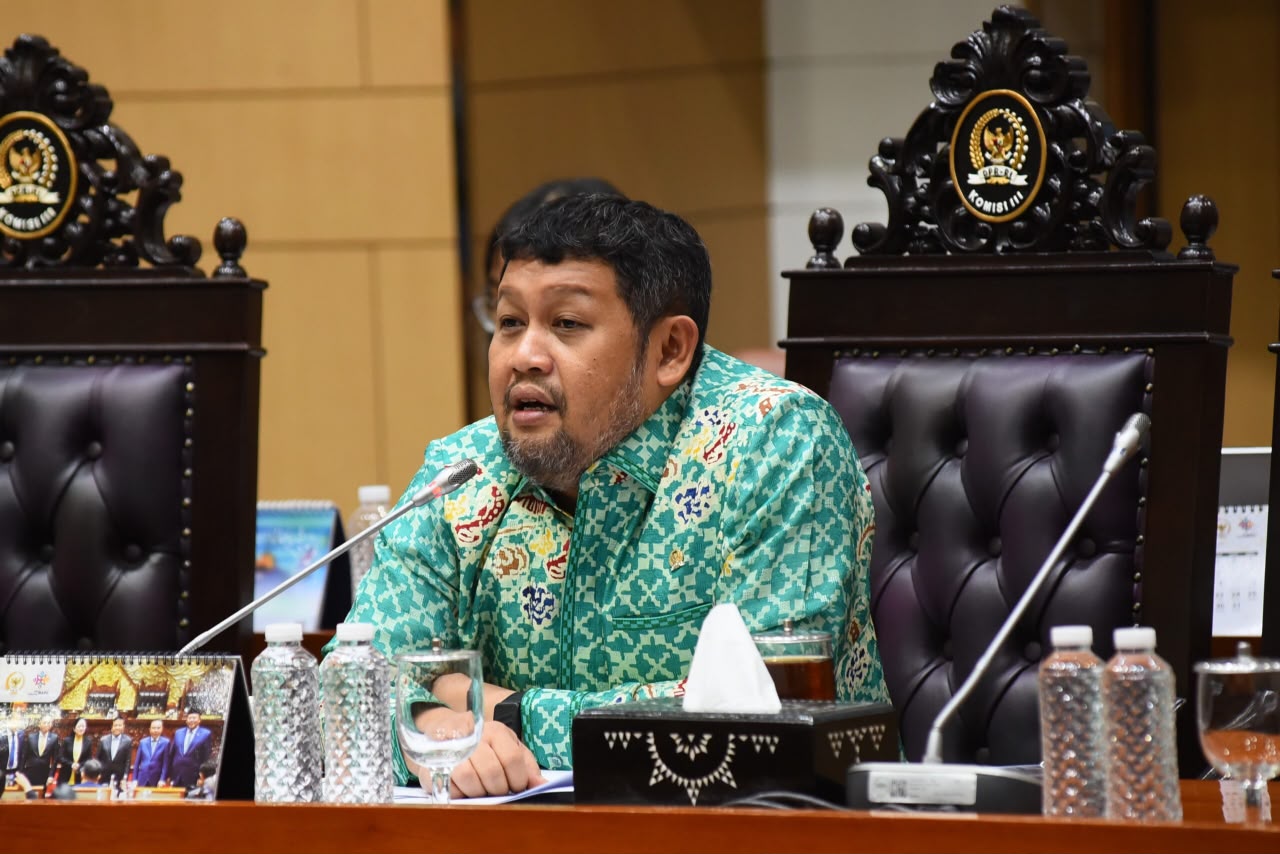 Komisi III DPR Minta Polri Cari Pihak Bertanggung Jawab di Korupsi Batu Bara Pemicu Blackout, Bongkar Seluruh Jaringannya!