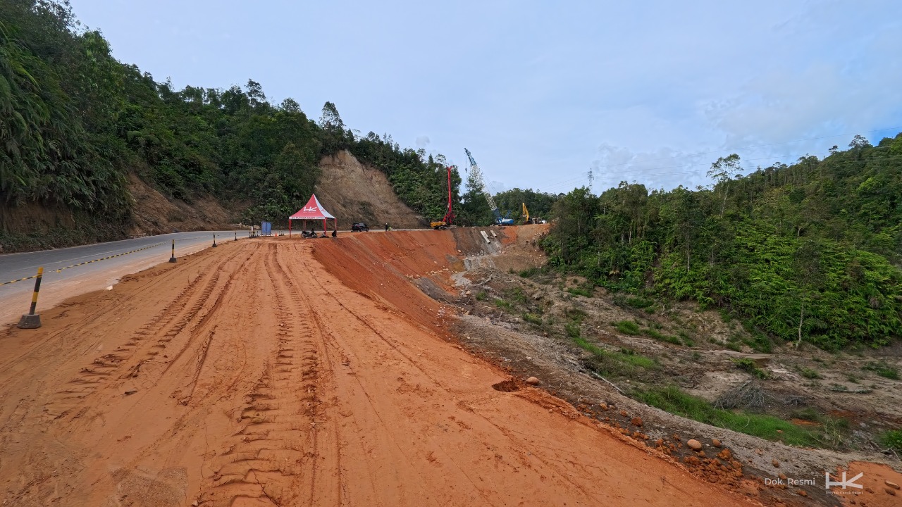 Langkah Hutama Karya Jelang HUT RI, Kebut Penanganan Darurat Jalan Longsor di Aceh dan Sumatera