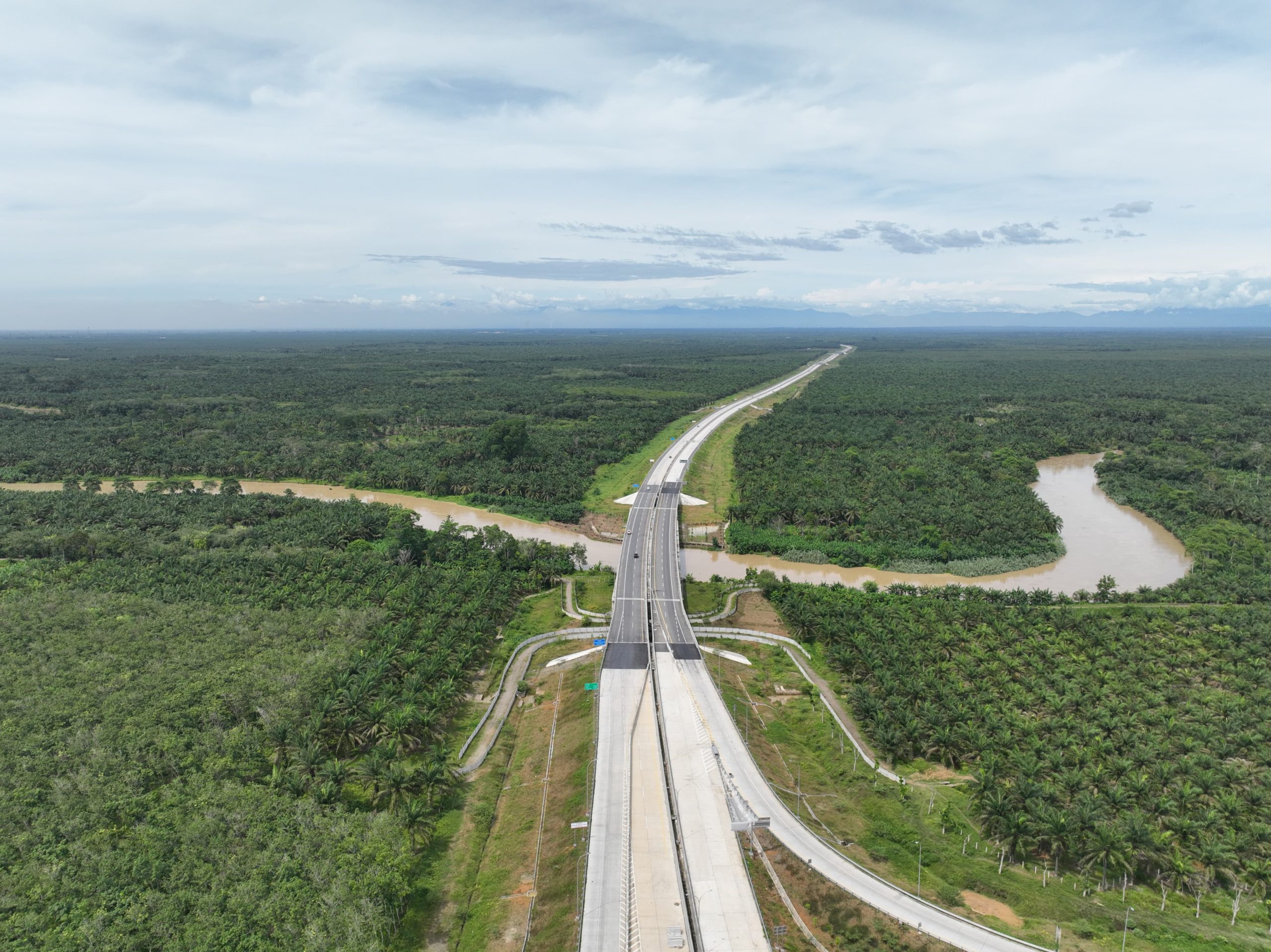 Pemeliharaan Oprit Jembatan Batang Serangan, Hutama Karya Uji Coba Contraflow di KM 55 Tol Binjai–Langsa
